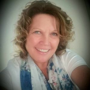 Meet your Posher, Nannette